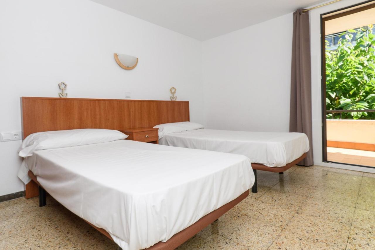 Rentalmar Family Felix Con Parking Incluido Salou Esterno foto